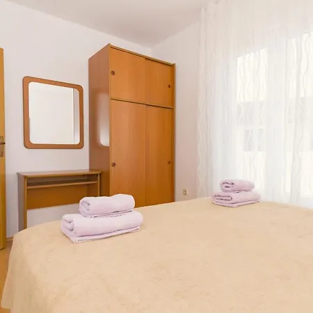 Apartment Seni